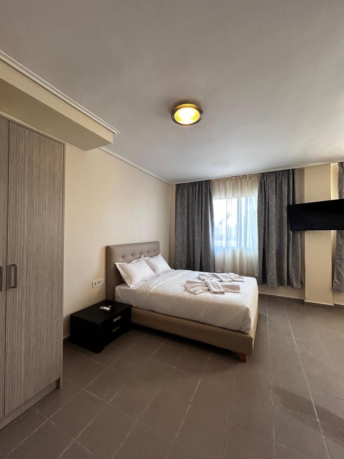 The Little Paris Of Athens Apartment Bagian luar foto