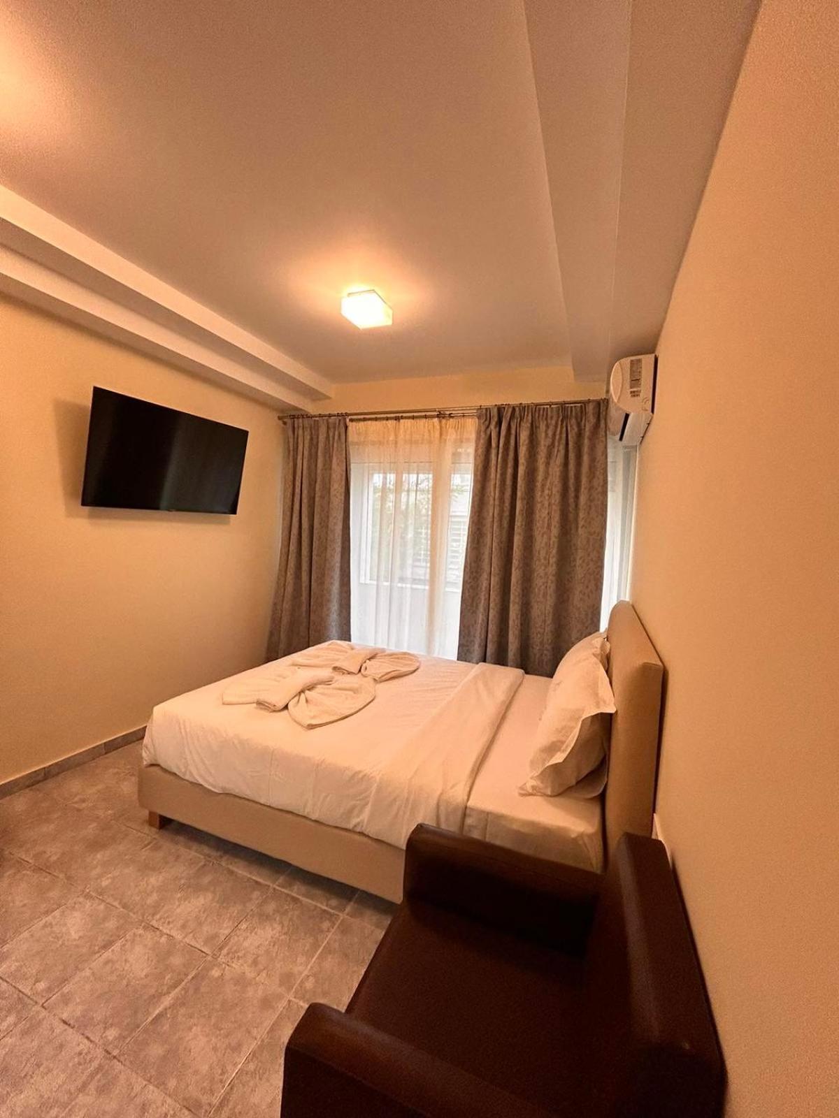 The Little Paris Of Athens Apartment Bagian luar foto